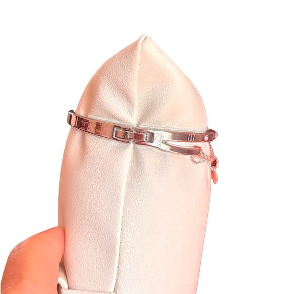 Roman Numeral Rhinestone Bracelet - Picture 5 of 10